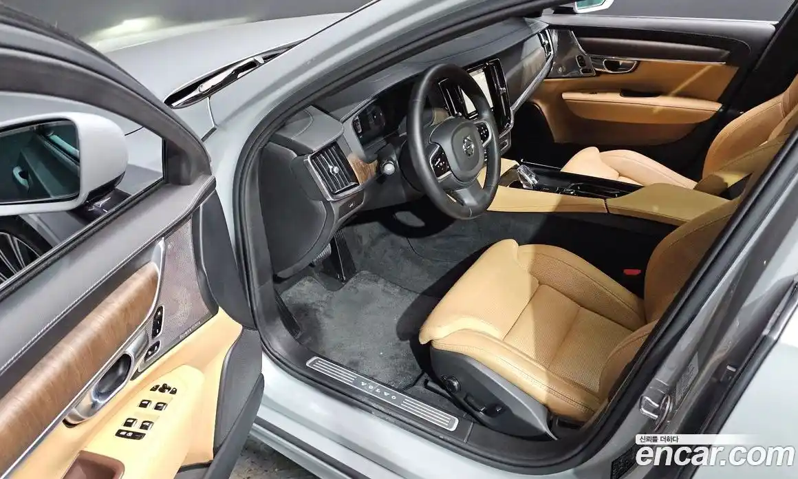 Volvo S90 2024 2.0 автомат (гидро), фото 13