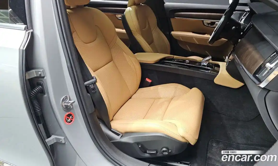 Volvo S90 2024 2.0 автомат (гидро), фото 17