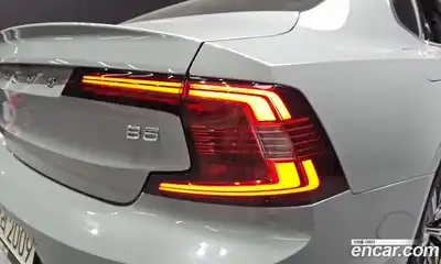 Volvo S90 2024 2.0 автомат (гидро), миниатюра 9