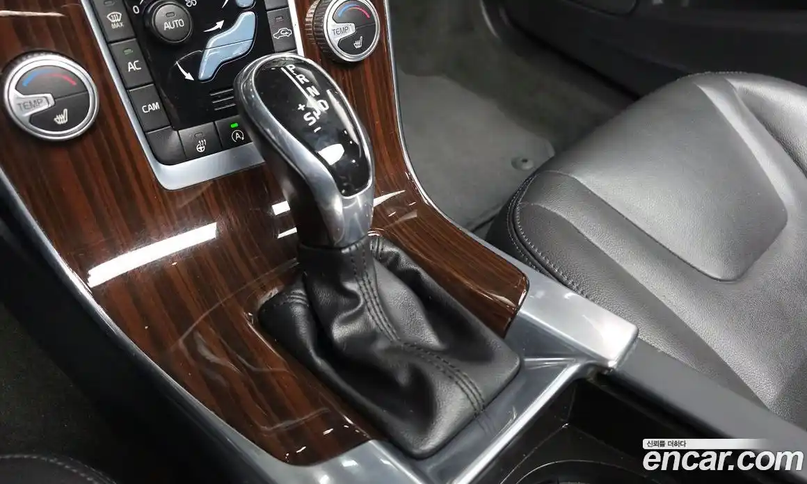 Volvo S60 2016 2.0 автомат (гидро), фото 9