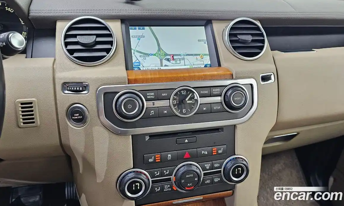 Land Rover Discovery 2014 3.0 автомат (гидро), фото 14