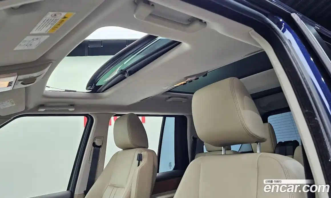 Land Rover Discovery 2014 3.0 автомат (гидро), фото 19