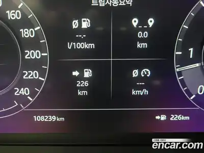 Land Rover Range Rover 2021 3.0 автомат (гидро), миниатюра 8