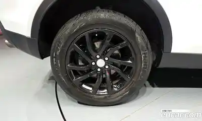 Land Rover Discovery Sport 2017 2.0 автомат (гидро), миниатюра 5