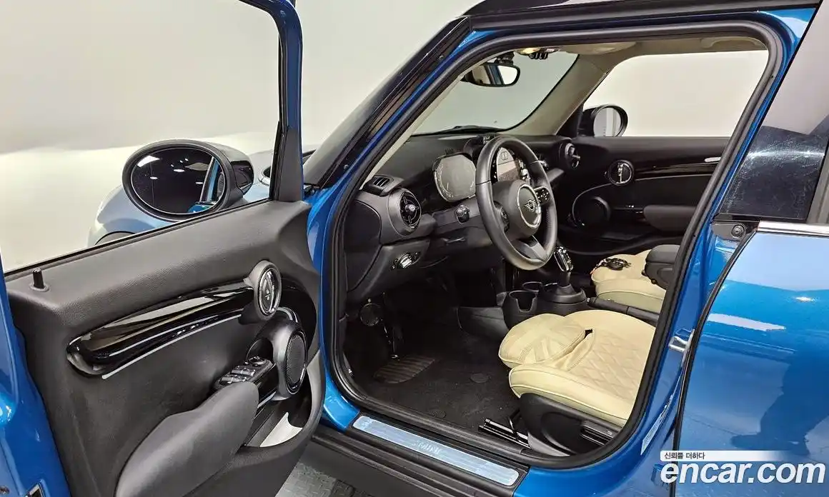 Mini Cooper 2022 1.5 автомат (гидро), фото 13