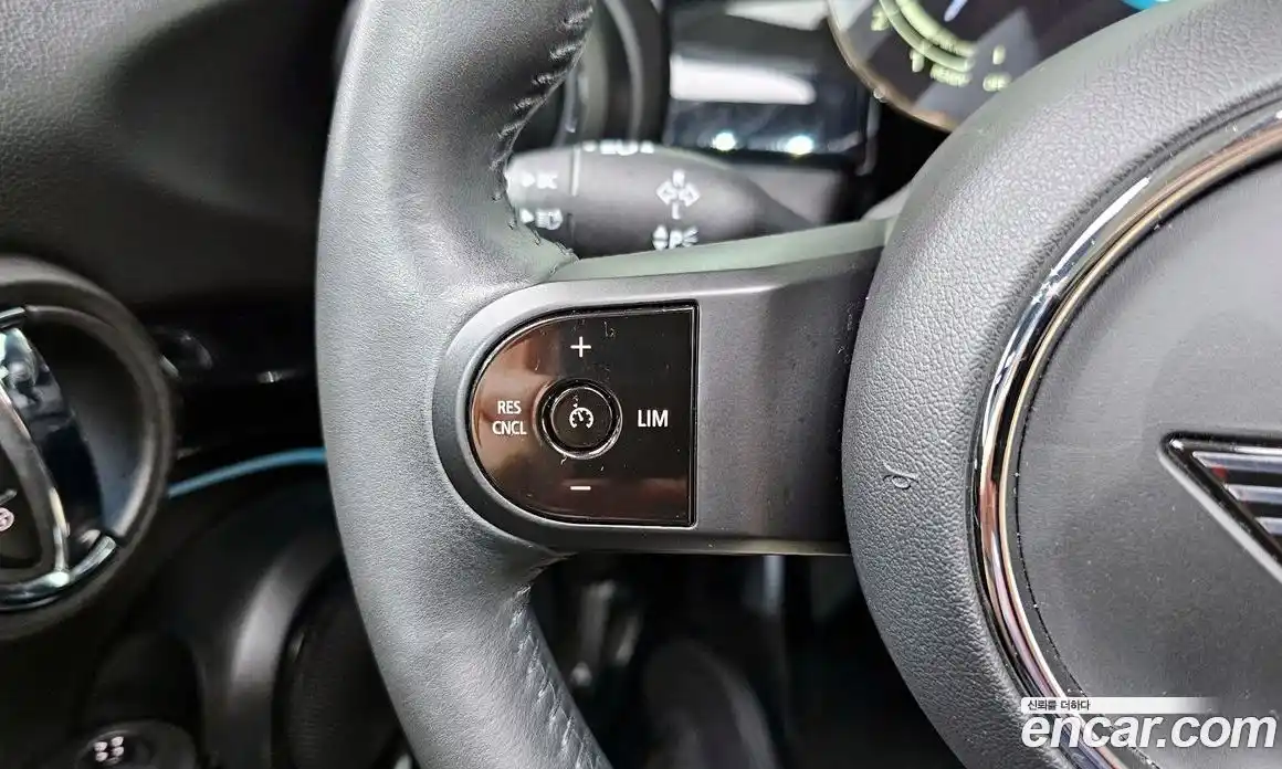 Mini Cooper 2022 1.5 автомат (гидро), фото 24