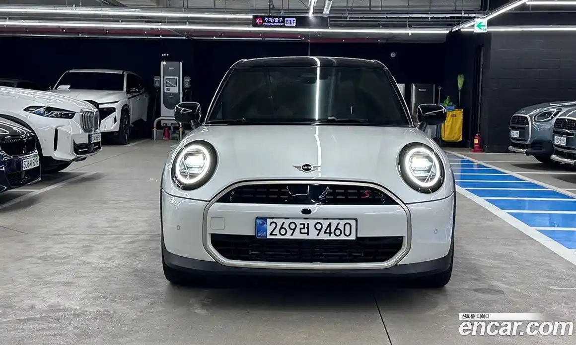 Mini Cooper 2025 2.0 автомат (гидро), фото 3