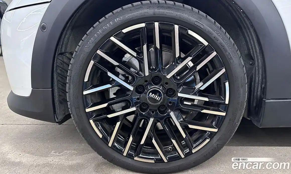 Mini Cooper 2025 2.0 автомат (гидро), фото 5