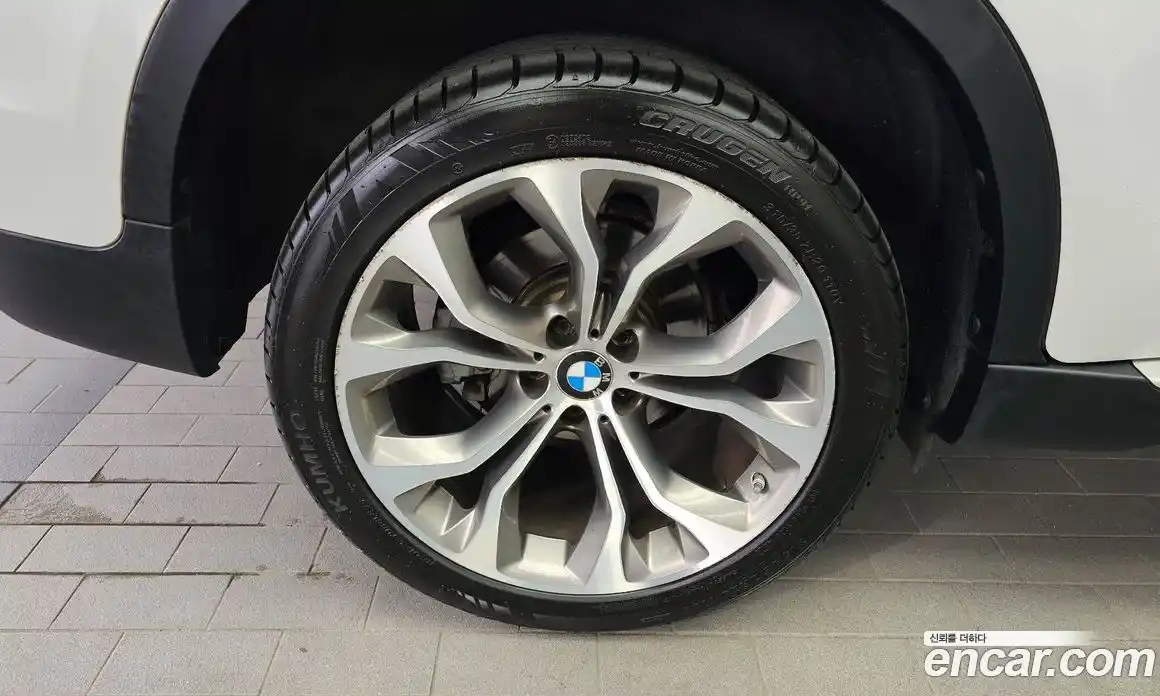 BMW X6 2018 3.0 автомат (гидро), фото 5