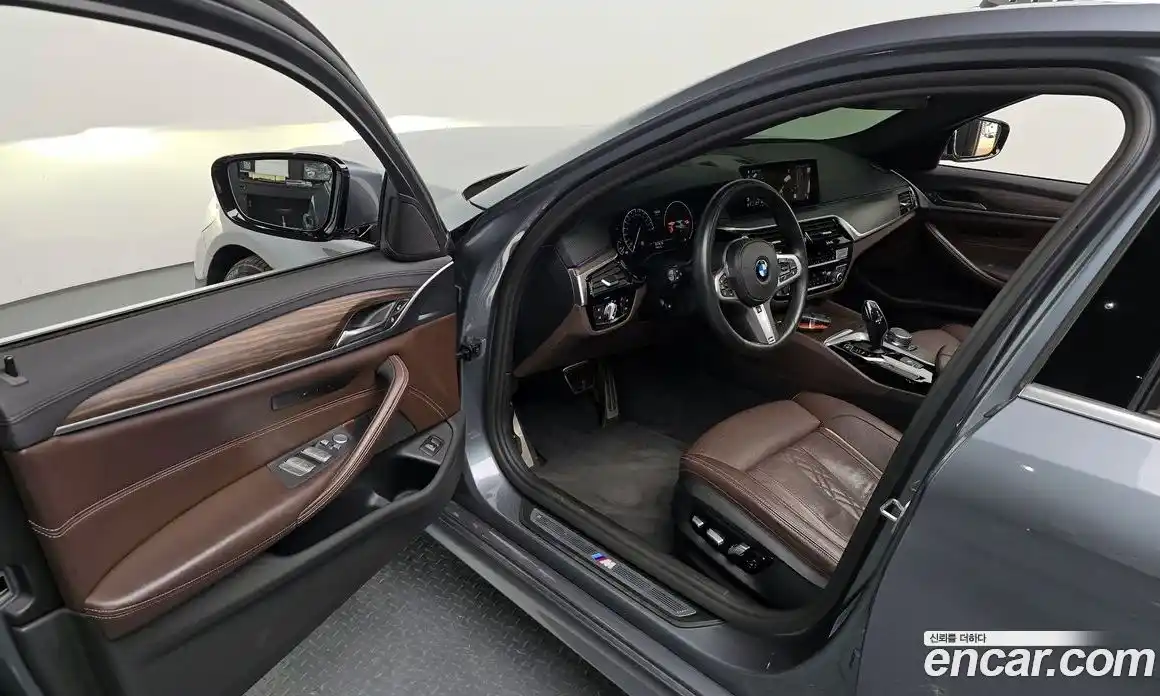 BMW 5 серия 2019 2.0 автомат (гидро), фото 12