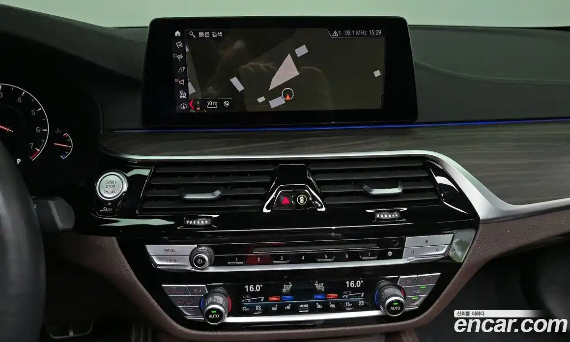 BMW 5 серия 2019 2.0 автомат (гидро), фото 21