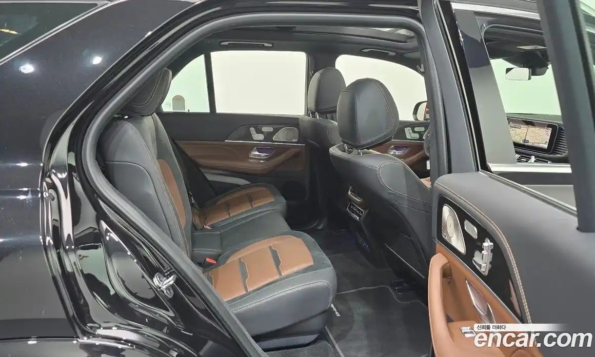 Mercedes-Benz GLE-Class 2025 3.0 гидро, фото 11