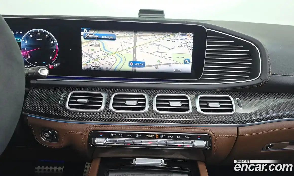 Mercedes-Benz GLE-Class 2025 3.0 гидро, фото 13