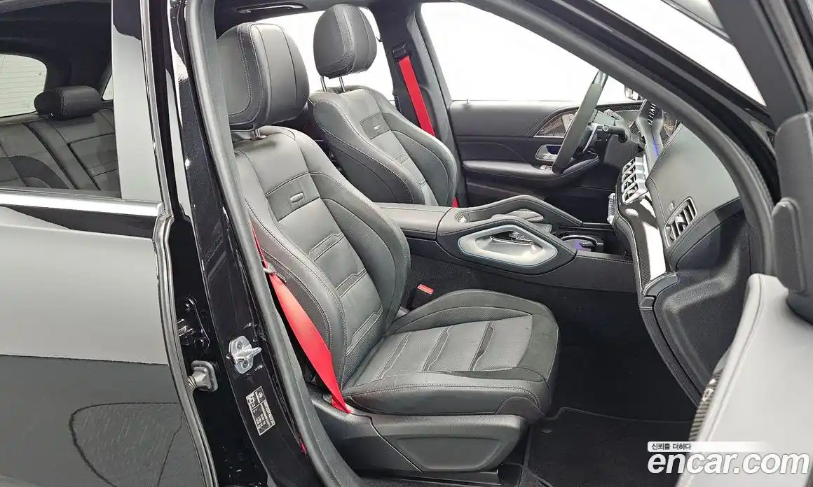 Mercedes-Benz GLE-Class 2024 3.0 гидро, фото 16