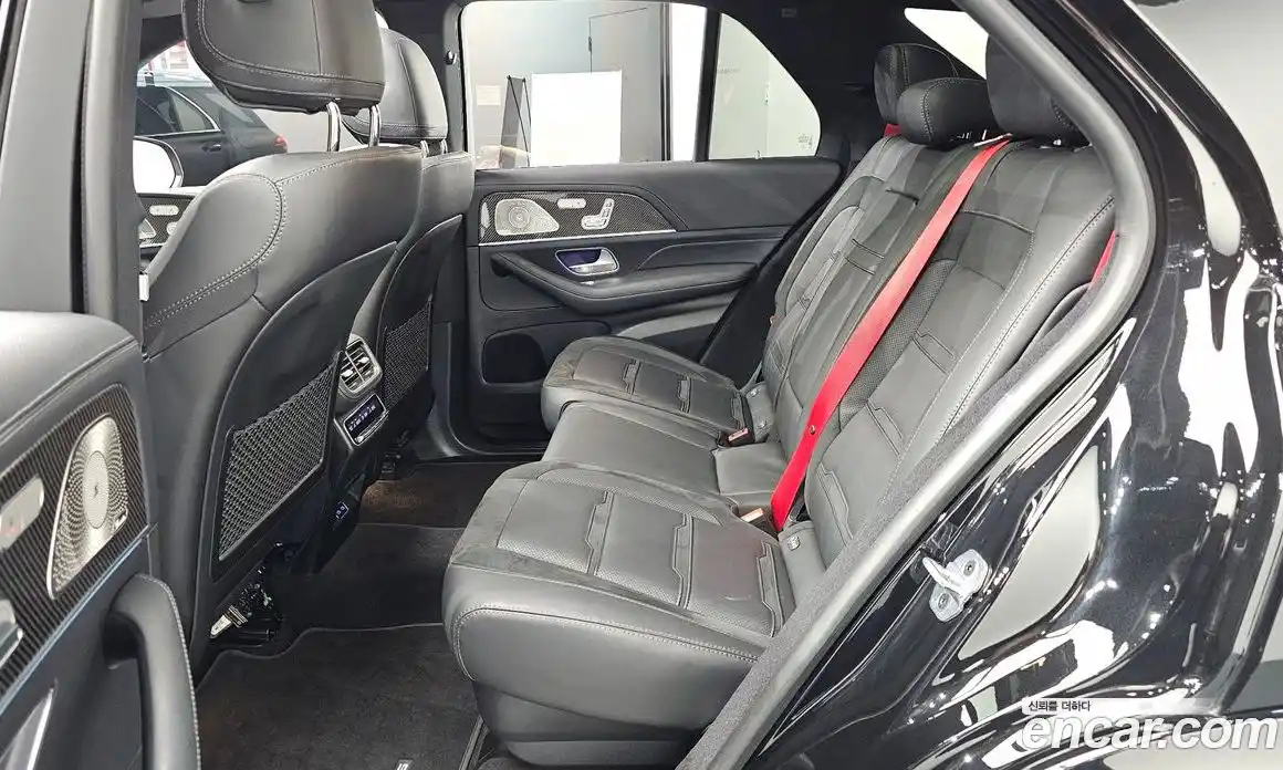 Mercedes-Benz GLE-Class 2024 3.0 гидро, фото 18