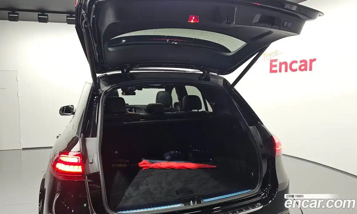 Mercedes-Benz GLE-Class 2024 3.0 гидро, фото 33