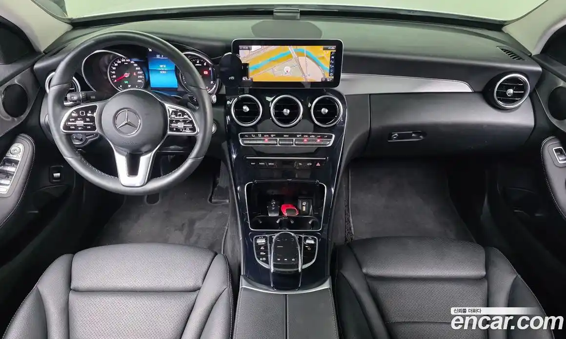 Mercedes-Benz C-Class 2020 2.0 гидро, фото 9 Mercedes-Benz C-Class 2020 2.0 гидро, фото 9