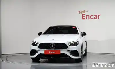 Mercedes-Benz E-Class 2023 3.0 автомат (гидро), миниатюра 3