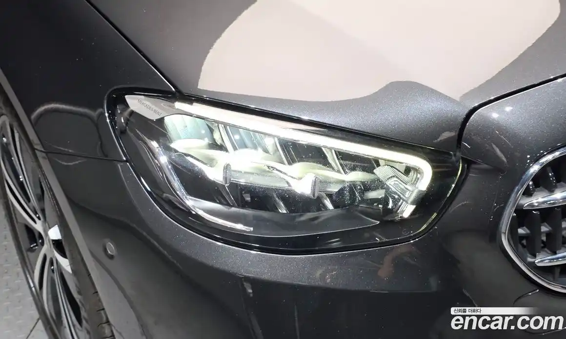 Mercedes-Benz E-Class 2021 2.0 автомат (гидро), фото 8