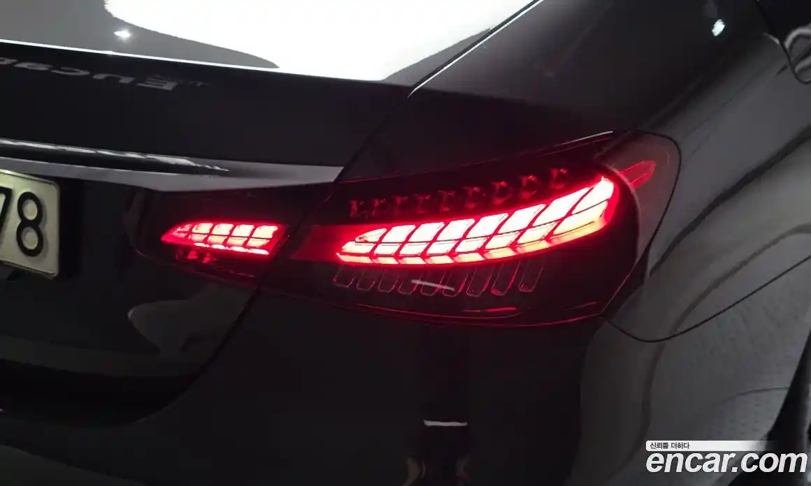 Mercedes-Benz E-Class 2021 2.0 автомат (гидро), фото 9