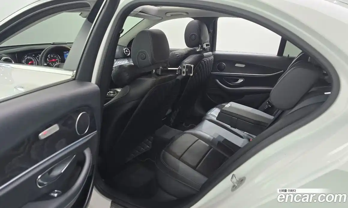 Mercedes-Benz E-Class 2018 1.9 автомат (гидро), фото 12