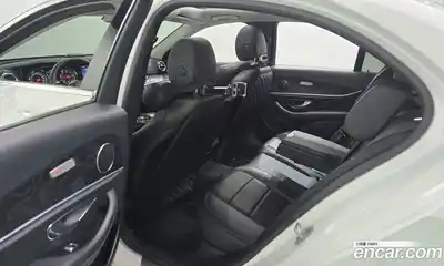 Mercedes-Benz E-Class 2018 1.9 автомат (гидро), миниатюра 12