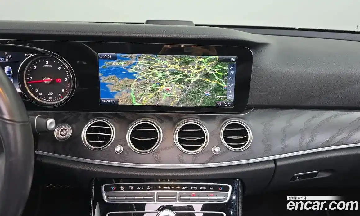 Mercedes-Benz E-Class 2018 1.9 автомат (гидро), фото 13