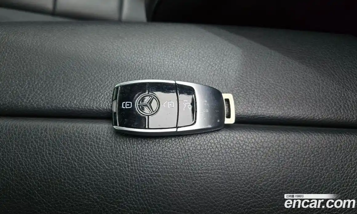 Mercedes-Benz E-Class 2018 1.9 автомат (гидро), фото 16