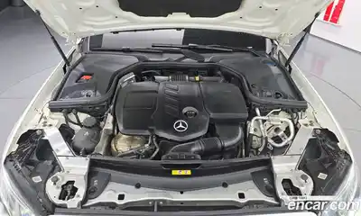 Mercedes-Benz E-Class 2018 1.9 автомат (гидро), миниатюра 6