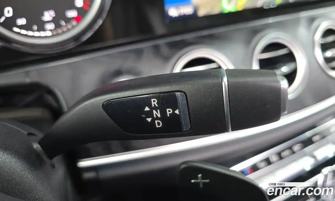 Mercedes-Benz E-Class 2018 1.9 автомат (гидро), фото 9
