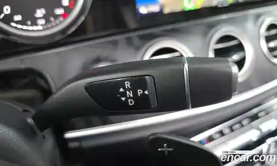 Mercedes-Benz E-Class 2018 1.9 автомат (гидро), миниатюра 9