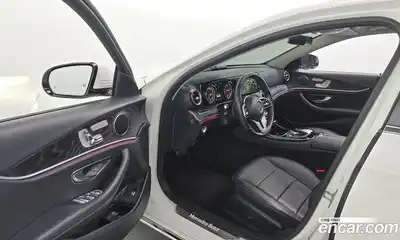 Mercedes-Benz E-Class 2018 1.9 автомат (гидро), миниатюра 10