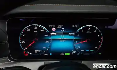 Mercedes-Benz E-Class 2022 2.0 автомат (гидро), миниатюра 8