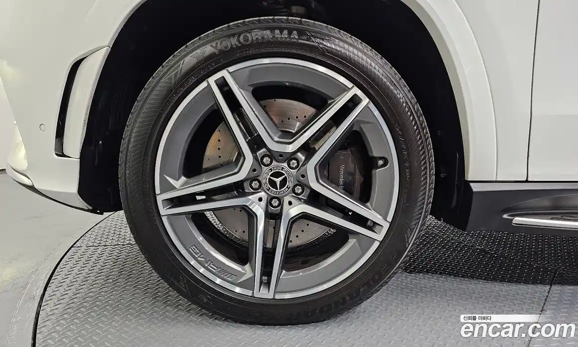 Mercedes-Benz GLS-Class 2022 2.9 гидро, фото 5 Mercedes-Benz GLS-Class 2022 2.9 гидро, фото 5