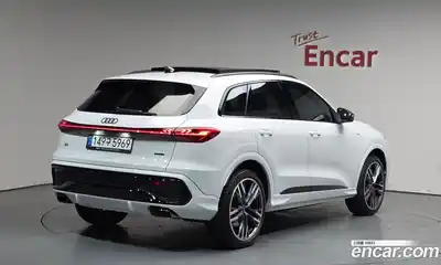 Audi Q5, 2025, 533 км