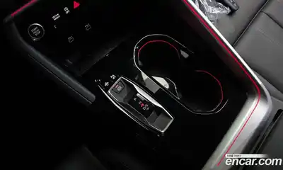 Audi Q5 2025 2.0 автомат (гидро), миниатюра 11