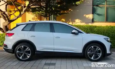 Audi Q4 e-tron 2022 1.0 автомат (гидро), миниатюра 7
