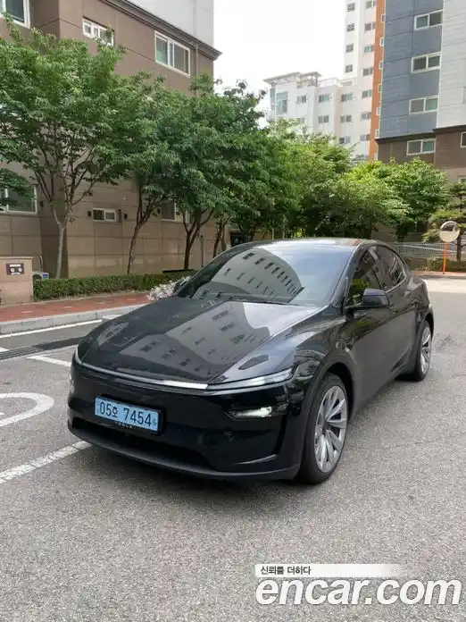 Tesla Model Y 2026 автомат (гидро), фото 2 Tesla Model Y 2026 автомат (гидро), фото 2