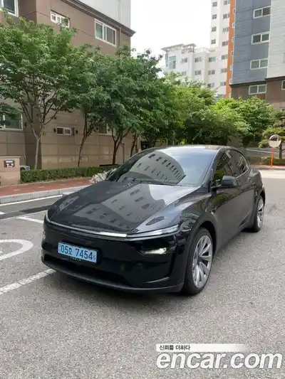Tesla Model Y 2026 автомат (гидро), миниатюра 2 Tesla Model Y 2026 автомат (гидро), миниатюра 2