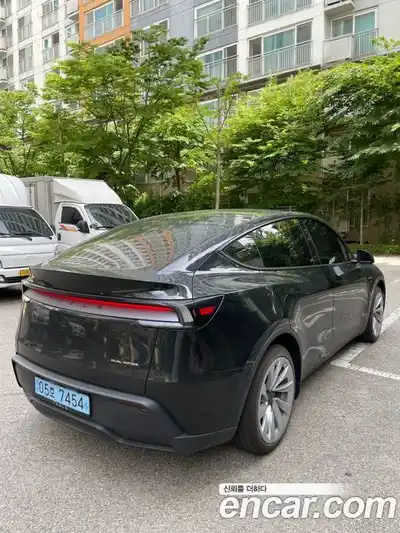 Tesla Model Y 2026 автомат (гидро), миниатюра 6 Tesla Model Y 2026 автомат (гидро), миниатюра 6