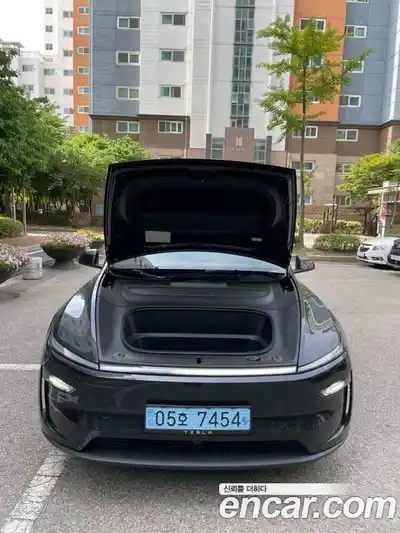 Tesla Model Y 2026 автомат (гидро), миниатюра 9 Tesla Model Y 2026 автомат (гидро), миниатюра 9