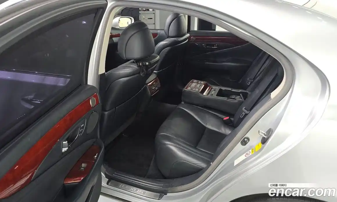 Lexus LS 2011 4.6 автомат (гидро), фото 11