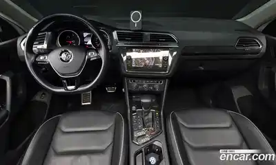 Volkswagen Tiguan 2020 2.0 автомат (гидро), миниатюра 10