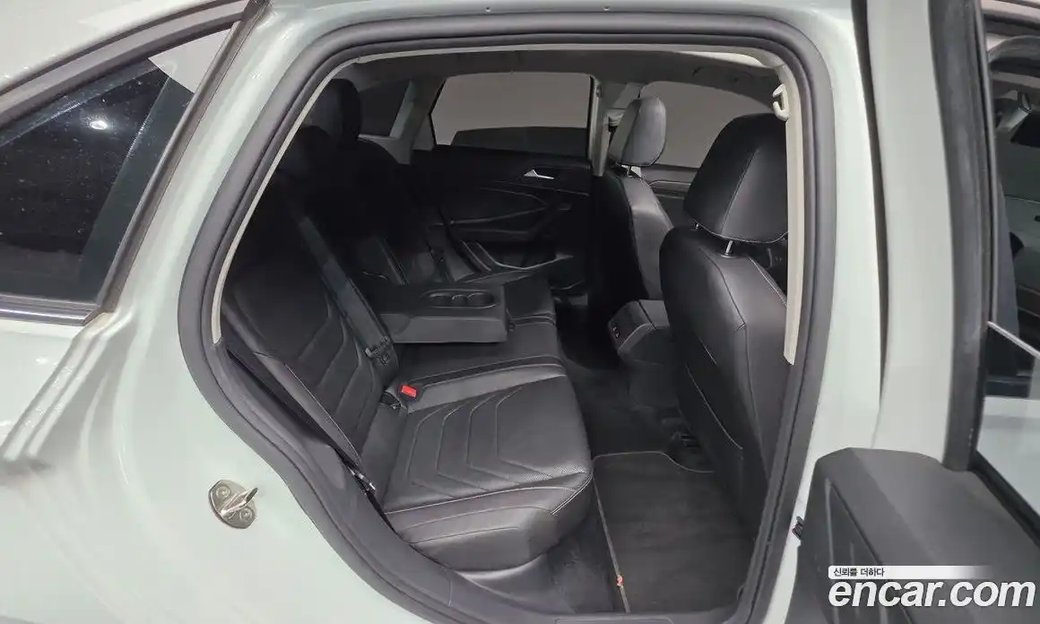 Volkswagen Jetta 2021 1.4 автомат (гидро), фото 24