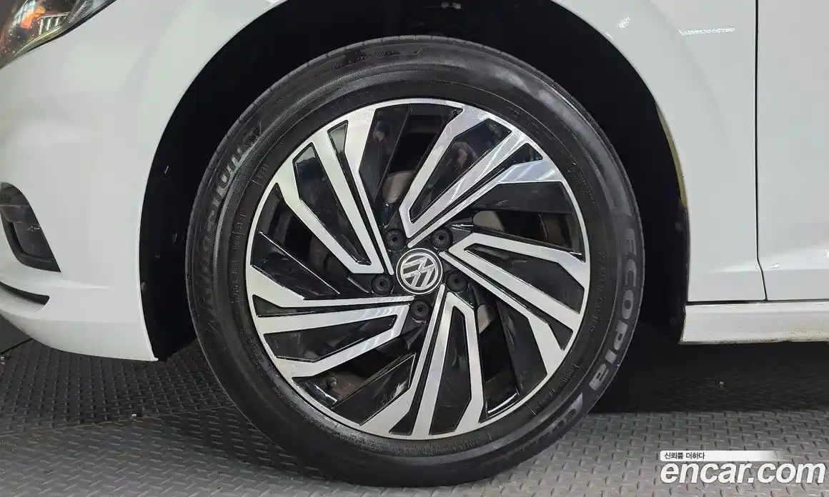 Volkswagen Jetta 2021 1.4 автомат (гидро), фото 5