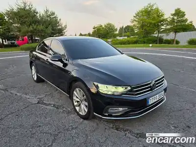 Volkswagen Passat 2021 2.0 автомат (гидро), миниатюра 5