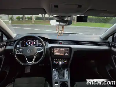 Volkswagen Passat 2021 2.0 автомат (гидро), миниатюра 7