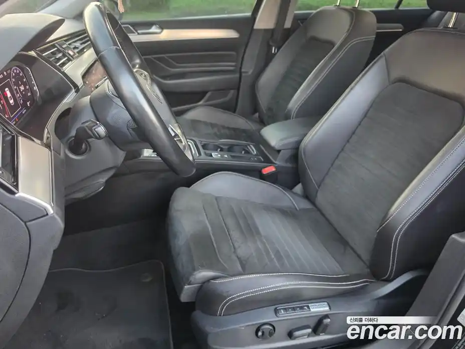 Volkswagen Passat 2021 2.0 автомат (гидро), фото 10