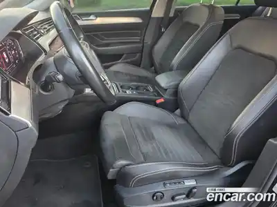 Volkswagen Passat 2021 2.0 автомат (гидро), миниатюра 10