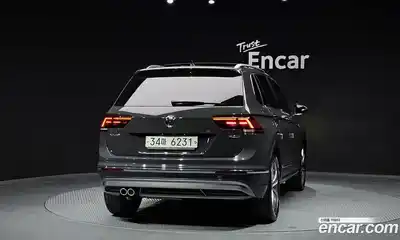 Volkswagen Tiguan 2018 2.0 автомат (гидро), миниатюра 4